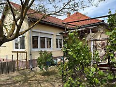Eladó ház Szigetújfalu