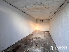 Eladó garázs Győr, Nádorváros