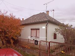 Eladó ház Tarpa