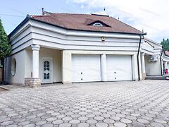 Eladó ház Győr