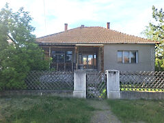 Eladó ház Mezőnyárád