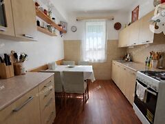 Eladó lakás Nagykőrös