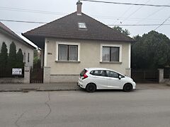 Eladó ház Komárom