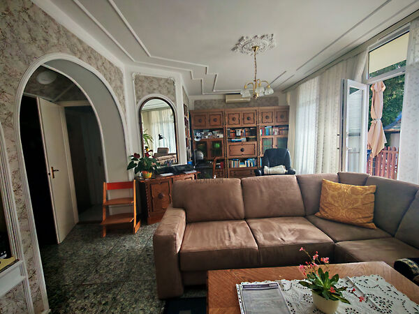 Eladó ház Keszthely, Zámor