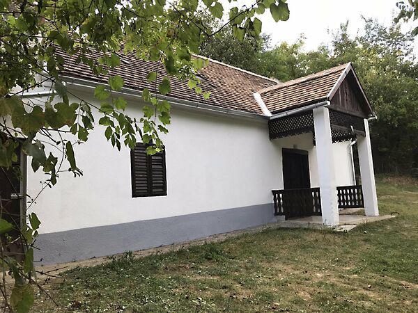 Eladó ház Zók