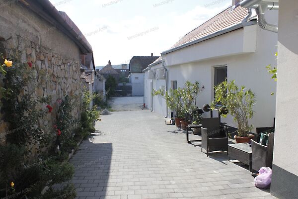 Eladó ház Sopron