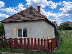 Eladó ház Cered