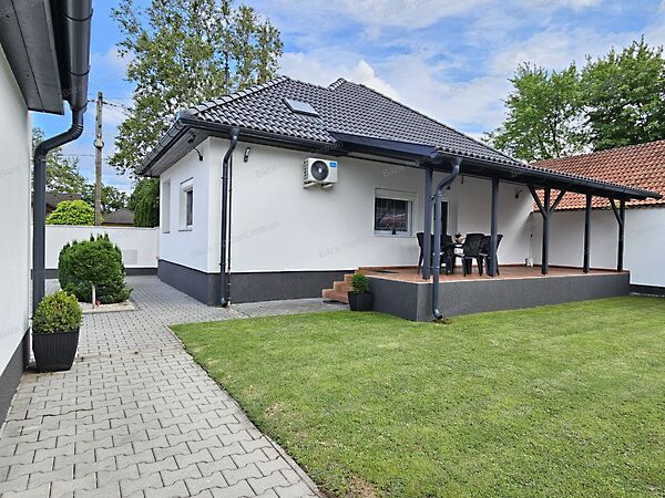 Eladó ház Kiskunhalas, Alsóváros