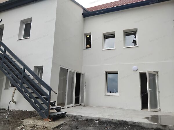 Eladó lakás Sopron