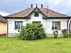 Eladó ház Bak