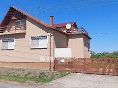 Eladó ház Túrkeve