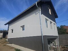 Eladó ház Bicske