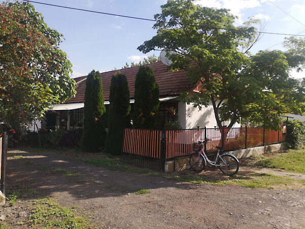 Eladó ház Sarkadkeresztúr