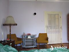 Eladó ház Érsekvadkert