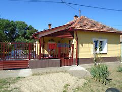 Eladó ház Tiszaalpár