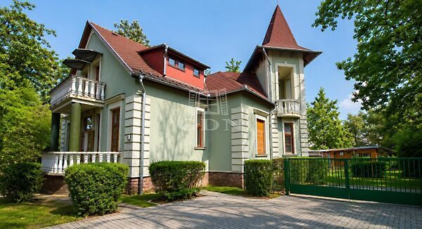 Eladó üzleti Balatonszemes