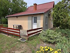 Eladó ház Zsombó