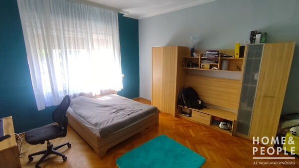 Eladó ház Makó