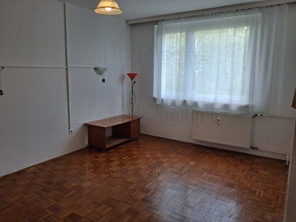 Eladó lakás Veszprém
