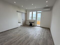 Eladó lakás Debrecen, Libakert