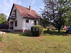 Eladó nyaraló Balatonkenese