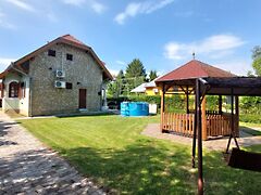 Eladó ház Balatonmáriafürdő