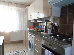 Eladó lakás Szolnok