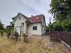 Eladó ház Tiszavárkony