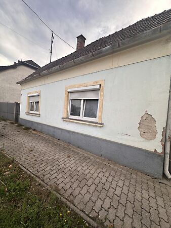 Eladó ház Szany