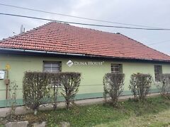 Eladó ház Cegléd