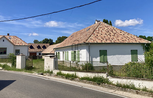Eladó ház Mencshely