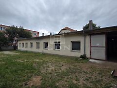 Eladó ipari Mór