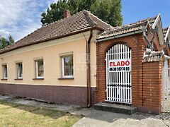 Eladó ház Hosszúpereszteg