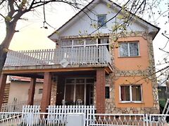 Eladó ház Lakitelek