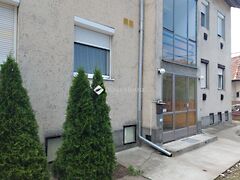 Eladó lakás Izsák