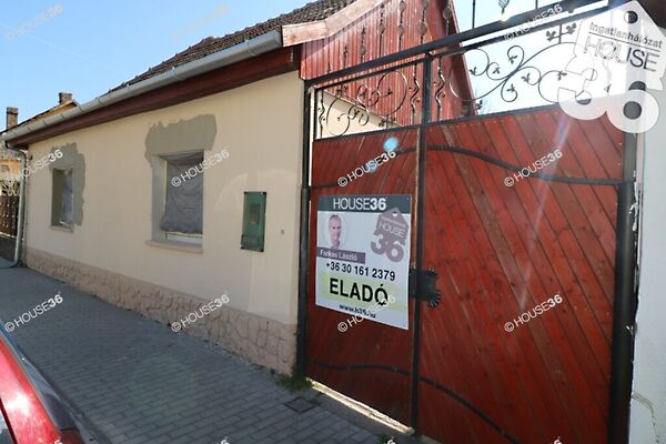 Eladó ház Kiskőrös