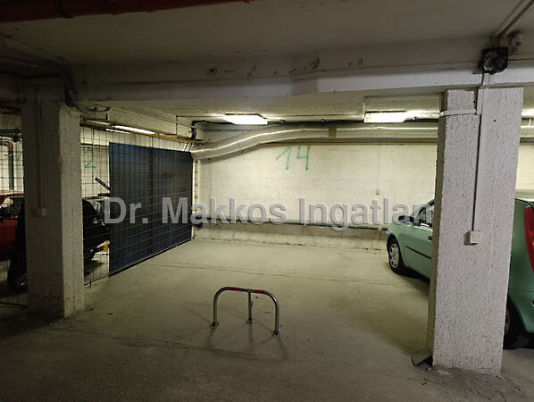 Eladó garázs Budapest, XIV. kerület, Alsórákos