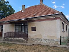 Eladó ház Taktaharkány