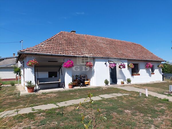 Eladó ház Hajdúdorog