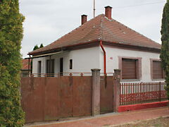 Eladó ház Vág
