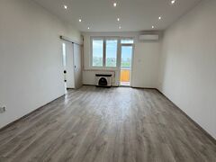 Eladó lakás Debrecen
