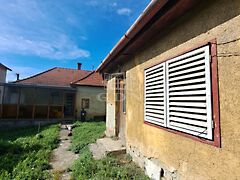 Eladó ház Balatonkenese