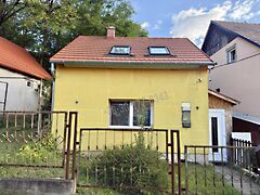 Eladó ház Környe