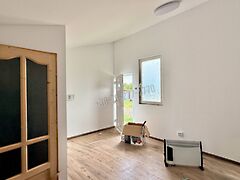 Eladó földterület Környe