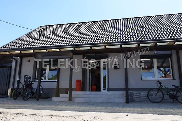 Eladó üzleti Ceglédbercel
