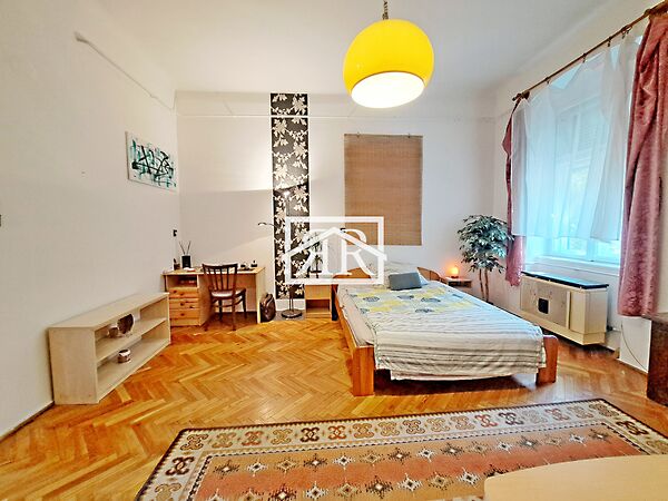 Eladó lakás Szeged, Rókus