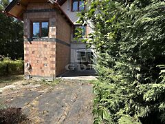 Eladó ház Budakeszi