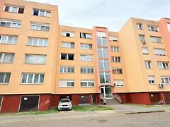Eladó lakás Kecskemét