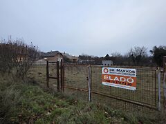 Eladó földterület Ercsi