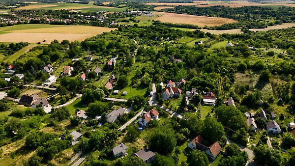 Eladó földterület Pécs, Kispostavölgy